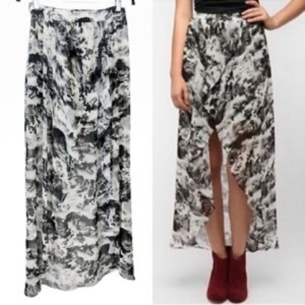 Black + White High Low Skirt